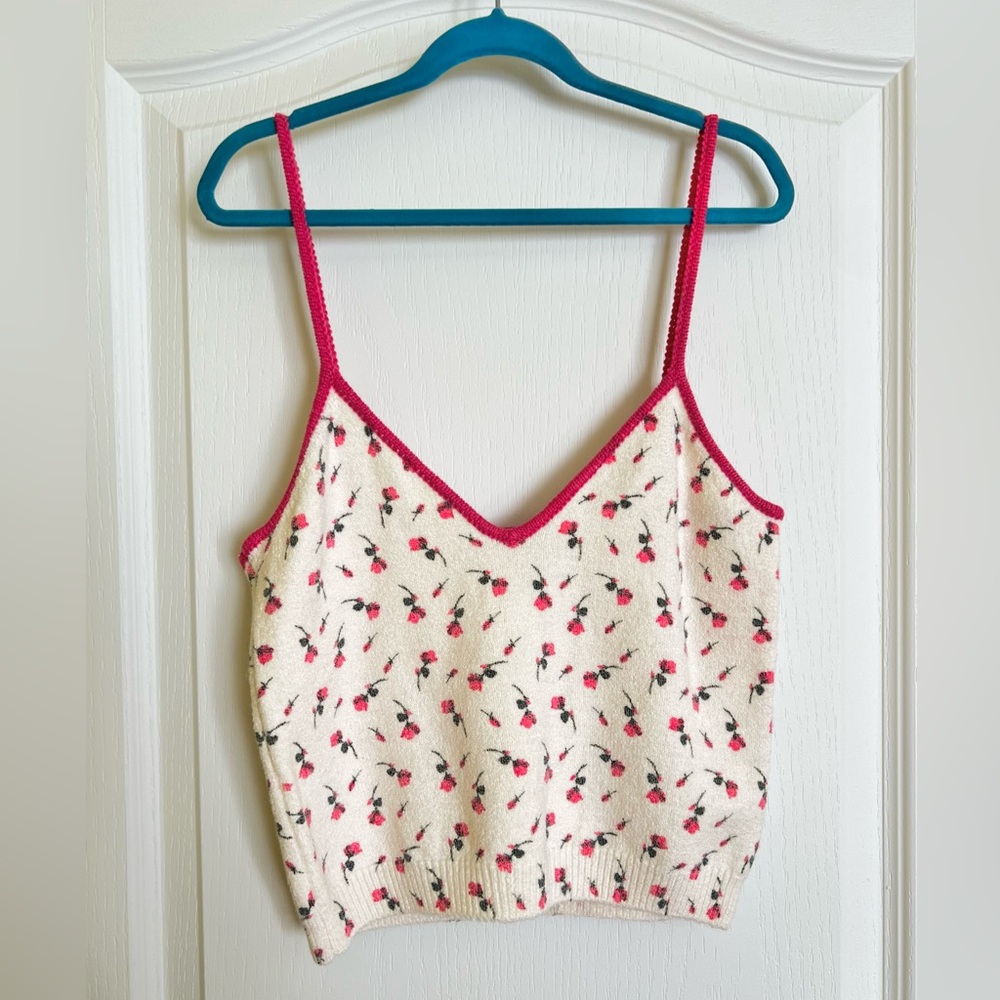 ZARA 🌟 NWT 🌸 Floral Knit Cami Top - Cream and Pink
